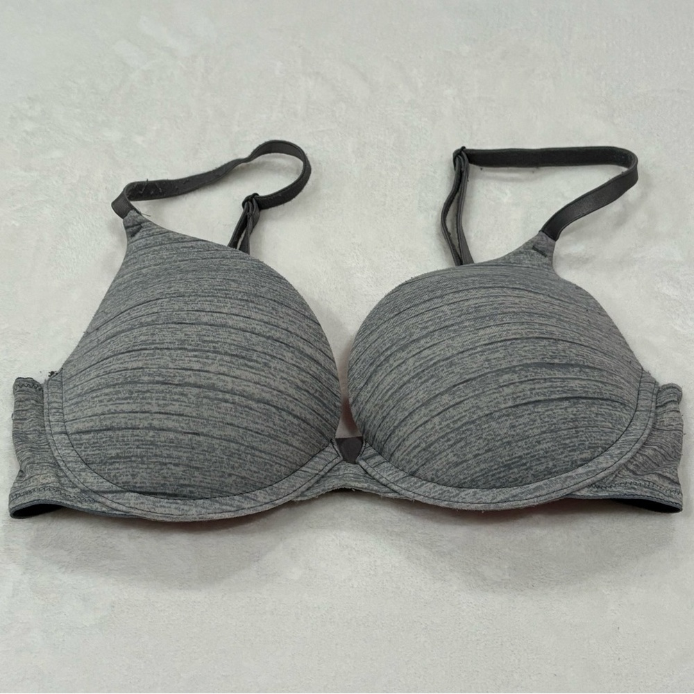 PINK VICTORIA’S SECRET Wear Everywhere Push Up Bra - gray, size 32C